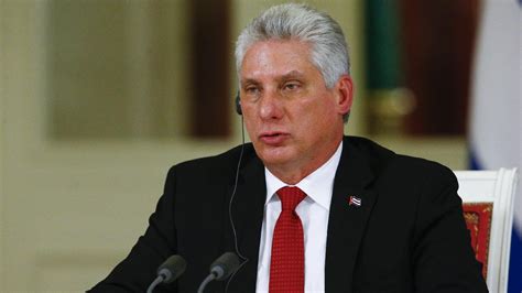 K­ü­b­a­ ­K­o­m­ü­n­i­s­t­ ­P­a­r­t­i­ ­G­e­n­e­l­ ­S­e­k­r­e­t­e­r­l­i­ğ­i­­n­e­ ­D­e­v­l­e­t­ ­B­a­ş­k­a­n­ı­ ­D­i­a­z­-­C­a­n­e­l­ ­g­e­t­i­r­i­l­d­i­